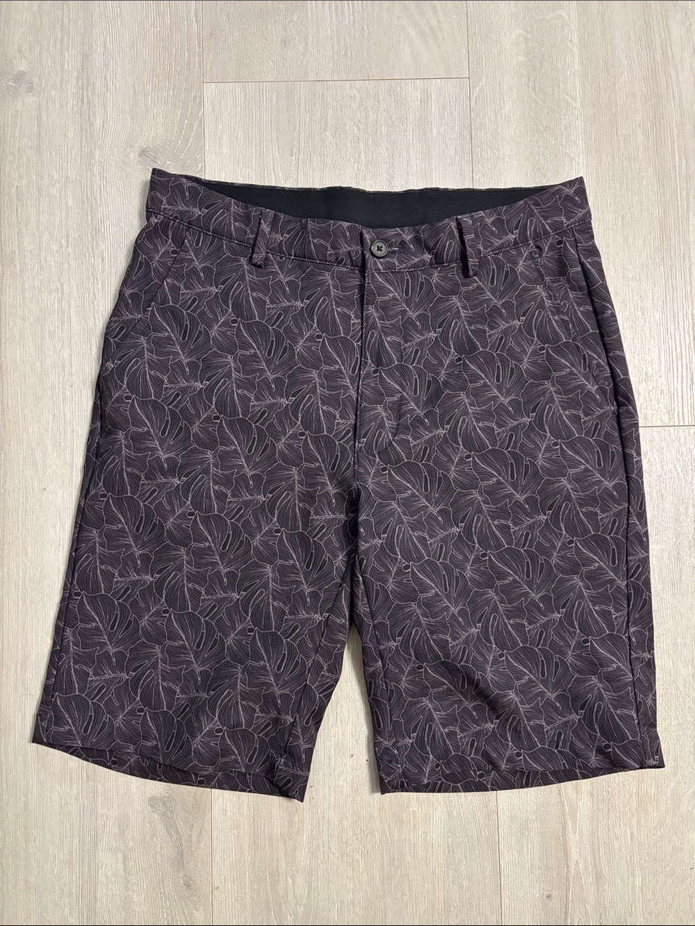 🔥BUNDLESALE Mens 30 Greg Norman Performance Palm Leaf Print Flat Front Shorts